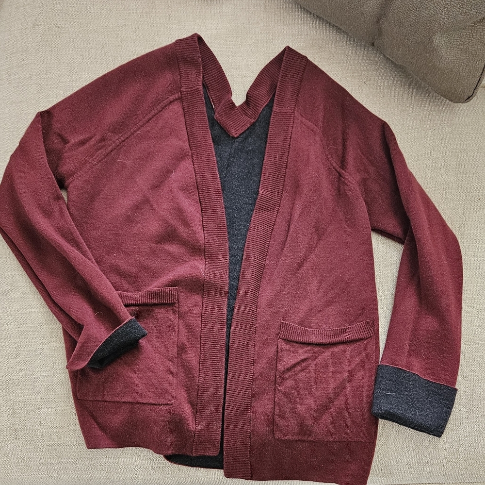 Lululemon Reverse wrap
